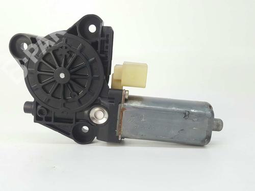 Used Left rear window motor MERCEDES-BENZ C-CLASS (W203) C 220 CDI (203.006) (136 hp) 5411640