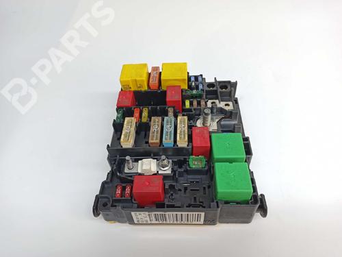 Fuse box PEUGEOT 208 I (CA_, CC_) 1.2 PureTech 82 | BP8529212E1 