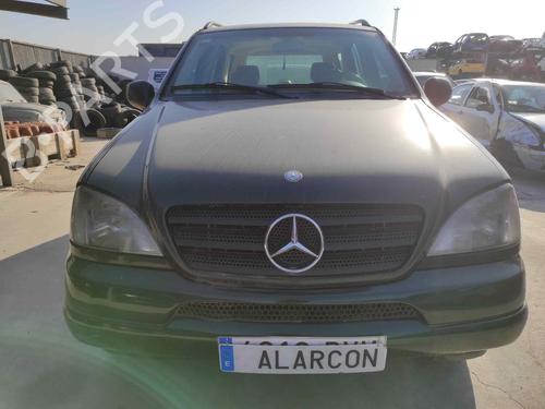 Right headlight MERCEDES-BENZ M-CLASS (W163) ML 270 CDI (163.113) | BP16997140C29