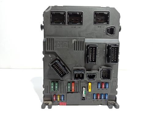 Used Fuse box CITROËN XSARA PICASSO (N68) 2.0 HDi (90 hp) 28446339