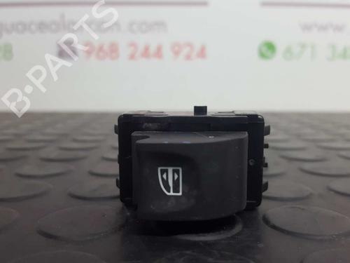 Used Left rear window switch RENAULT MEGANE III Hatchback (BZ0/1_, B3_) 1.5 dCi (BZ09, BZ0D, BZ1W, BZ29, BZ14) (110 hp) 2739585