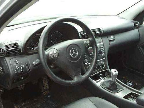 Klamka zewnętrzna drzwi przednich lewych MERCEDES-BENZ C-CLASS Coupe (CL203) C 220 CDI (203.708) | BP2739342C128 