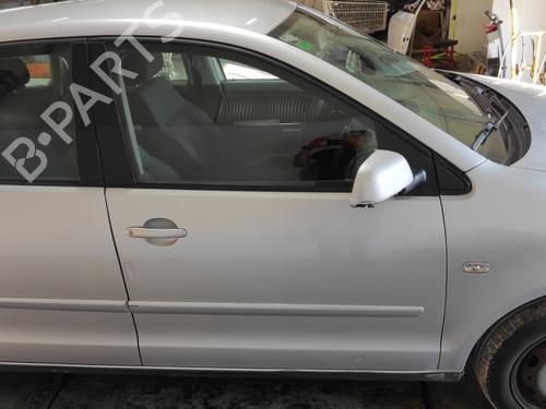 Right front door VW POLO IV (9N_, 9A_) 1.4 16V BP29345359C3