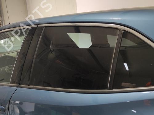 rear-left-door-window-toyota-corolla-hatchback-_e21_-_ea1_-_eh1_-2018-26701999 main image