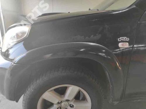 Used Left front fenders TOYOTA RAV 4 II (_A2_) 2.0 D 4WD (CLA20_, CLA21_, CLA20R, CLA21R) (116 hp) 8853945
