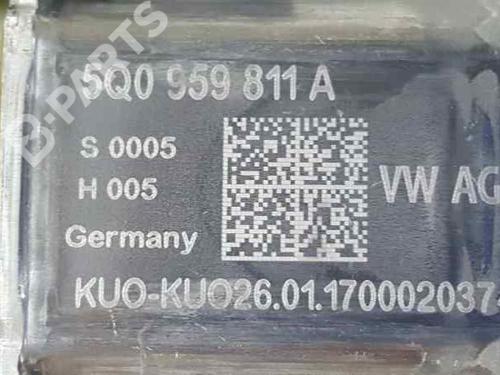 Left rear window motor SKODA OCTAVIA III (5E3, NL3, NR3) 1.6 TDI | BP5928023E23 