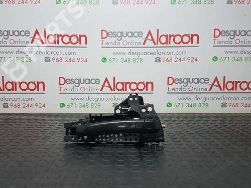 Used Front right exterior door handle AUDI A4 B8 (8K2) 2.0 TDI (136 hp) 2736692