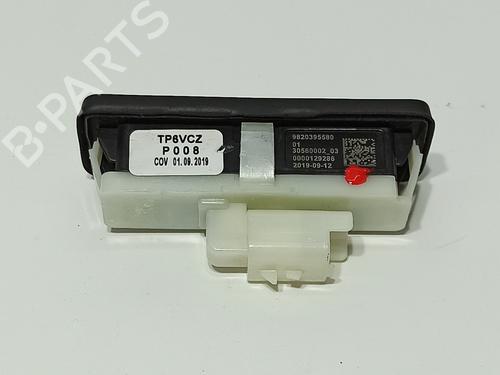 Trunk håndtak PEUGEOT 208 II (UB_, UP_, UW_, UJ_) 1.2 PureTech 130 | BP16692955C132 