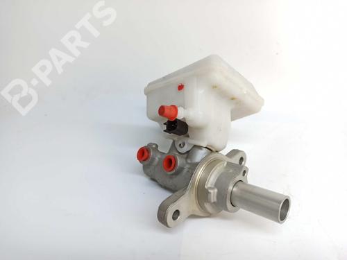 Used Brake master cylinder FORD FIESTA VII (HJ, HF) 1.5 TDCi (86 hp) 8280367