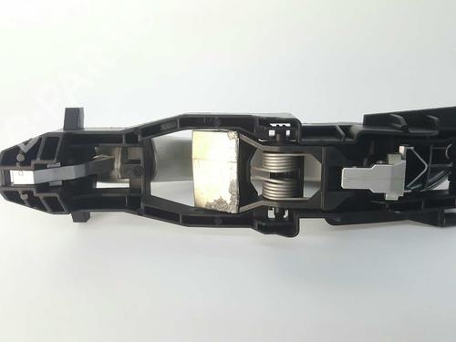 Højre fortil udvendigt håndtag MERCEDES-BENZ C-CLASS (W203) C 270 CDI (203.016) | BP6454691C129