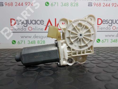 Used Right front window motor MERCEDES-BENZ CLK (C209) CLK 270 CDI (209.316) (170 hp) 2732299