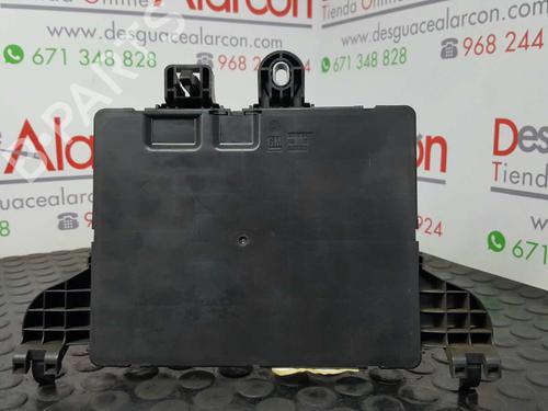 Fuse box OPEL INSIGNIA A (G09) 2.0 CDTI (68) | BP2734059E1 