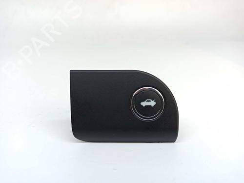 Switch MASERATI GHIBLI III (M157) 3.0 S Q4 68141564AA | 10094024