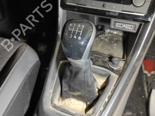 Gearknop VW T-CROSS (C11, D31) 1.0 TSi | BP38594020I34 - Image 2