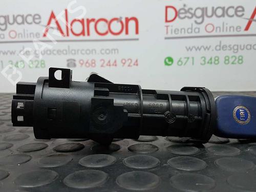 Clé de contact FIAT STILO (192_) 1.6 16V (192_XB1A) (103 hp) 2740860