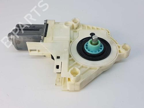 Right rear window motor AUDI A4 B8 (8K2) 2.0 TDI | BP5810982E22