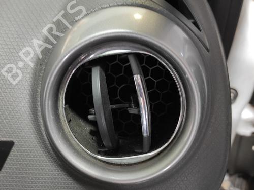 air-vent-renault-clio-iv-bh_-12-tce-120-bhm0-2012-2013-2014-2015-2016-2017-2018-2019-2020-2021-18132743 main image