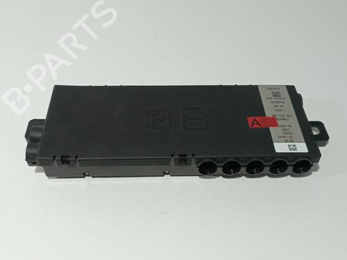 Used Fuse box Fuse box LAND ROVER RANGE ROVER VELAR (L560) 2.0 D240 SD4 4x4 (241 hp) 34445473 34445473
