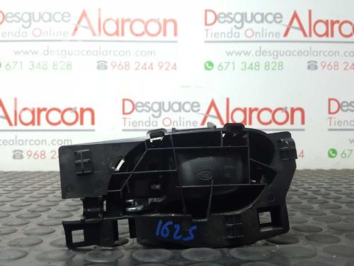 Front right interior door handle PEUGEOT 308 I (4A_, 4C_) 1.6 HDi | BP3282691I14 