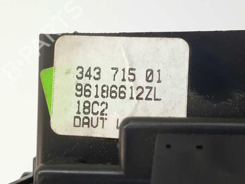Steering column stalk PEUGEOT 607 (9D, 9U) 2.2 HDi | BP6059960I23