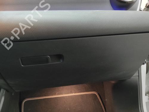 glove-box-mercedes-benz-a-class-w177-2018-25150910 main image