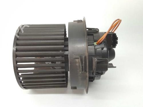 Ventilator motor RENAULT CLIO IV (BH_) 1.5 dCi 90 (90 hp) 3202945