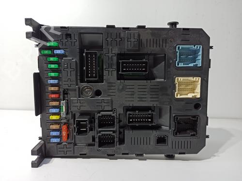 Fuse box PEUGEOT 407 (6D_) 1.6 HDi 110 (6D9HZC, 6D9HYC) | BP21546809E1