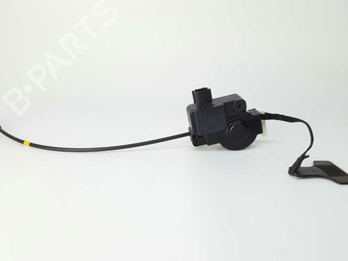 Used Fuel door actuator LEXUS RX (_U3_) 400h (MHU38_) (211 hp) 14536322