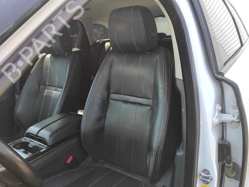 left-front-seat-land-rover-range-rover-velar-l560-2017-34445363 main image