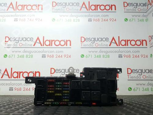 Fuse box VOLVO XC90 I (275) D5 AWD | BP2738499E1