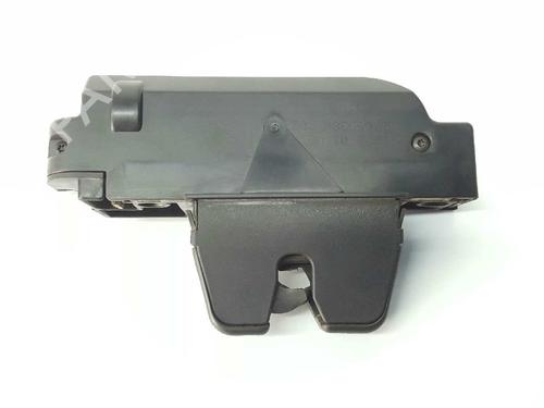 Used Tailgate lock CITROËN XSARA (N1) 1.9 D (70 hp) 3512378