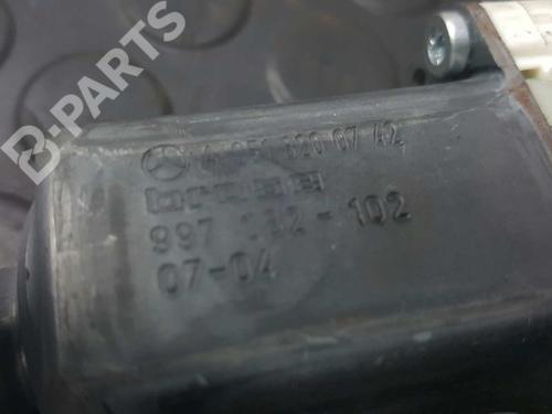 Vindusheismotor venstre foran MERCEDES-BENZ M-CLASS (W164) ML 320 CDI 4-matic (164.122) | BP2744061E21 