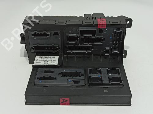 Fuse box MERCEDES-BENZ E-CLASS (W211) E 220 CDI (211.006) | BP11032779E1