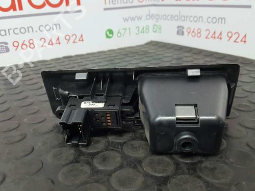 Right rear window switch NISSAN NAVARA NP300 (D40) 2.5 dCi 4WD (D40TT, D40T, D40M, D40BB) | BP2735207I28