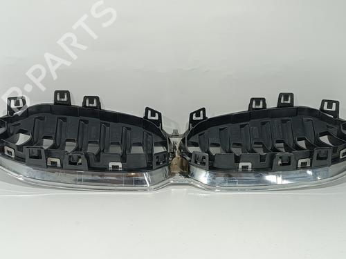 Grille BMW 1 (F40) 118 d | BP27621723C40