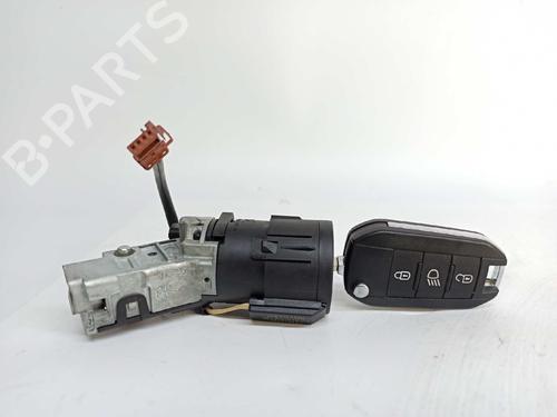 Used Ignition barrel CITROËN C3 III (SX) 1.2 THP 110 (SXHNPS, SXHNZT, SXHNZ6) (110 hp) 8222261