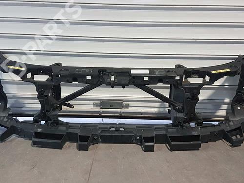 Front slam panel LAND ROVER RANGE ROVER SPORT I (L320) 2.7 D 4x4 (190 hp) 8315207