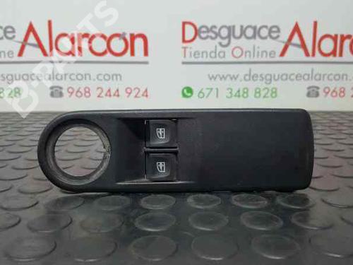 Used Left front window switch RENAULT CLIO IV (BH_) 1.2 16V (BHA1, BHAK, BHMG, BHMK) (75 hp) 2751603