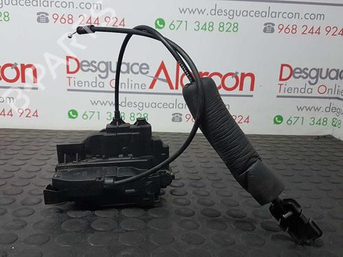 Cerradura puerta trasera izquierda RENAULT MEGANE III Hatchback (BZ0/1_, B3_) 1.5 dCi (86 hp) 2743156