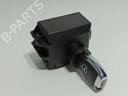 Used Ignition barrel MERCEDES-BENZ GLA-CLASS (X156) GLA 200 CDI / d (156.908) (136 hp) 21390445