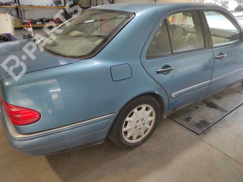Advarselsbryter MERCEDES-BENZ E-CLASS (W210) E 320 (210.055) | BP15811321I22 