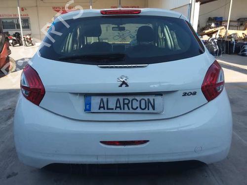 Rear center light PEUGEOT 208 I (CA_, CC_) 1.4 HDi | BP11426773I39 