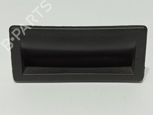 Tailgate handle AUDI A3 (8V1, 8VK) 1.0 TFSI 5N0827566T