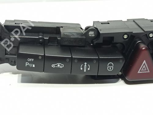 Warning switch MERCEDES-BENZ S-CLASS (W220, V220) S 500, S 500 L (220.075, 220.175, 220.875) | BP12198757I22 