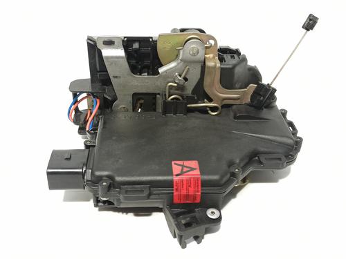 Front right lock VW PASSAT B5.5 (3B3)  | BP31031438C97 