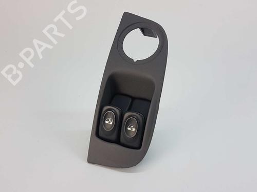 Used Left front window switch RENAULT MEGANE I (BA0/1_) 1.6 16V (BA04, BA0B, BA11, BA1J, BA16, BA19, BA1K, BA1V,... (107 hp) 6805352