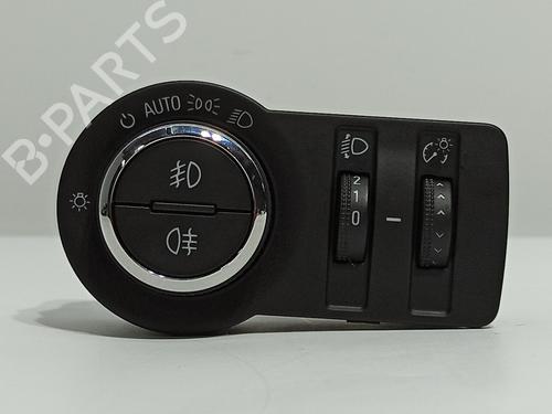 BP13688977I24 main image