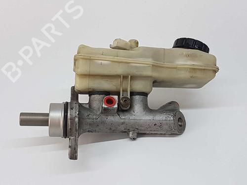 Used Brake master cylinder RENAULT MEGANE II Saloon (LM0/1_) 1.5 dCi (LM02, LM13, LM2A) (101 hp) 5314903