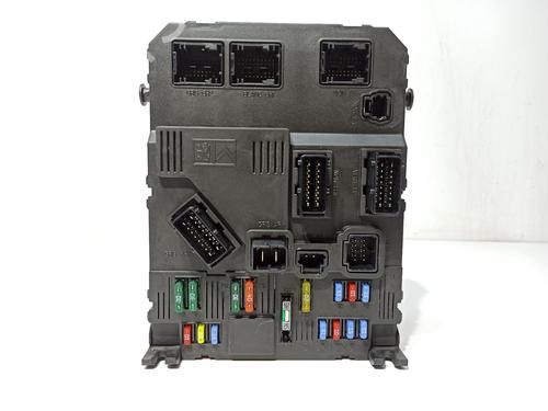 Used Fuse box Fuse box CITROËN XSARA PICASSO (N68) 1.6 HDi (109 hp) 33000659 33000659