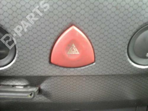 Used Warning switch RENAULT MEGANE II Saloon (LM0/1_) 1.9 dCi (LM0G, LM1G, LM2C) (120 hp) 6628336